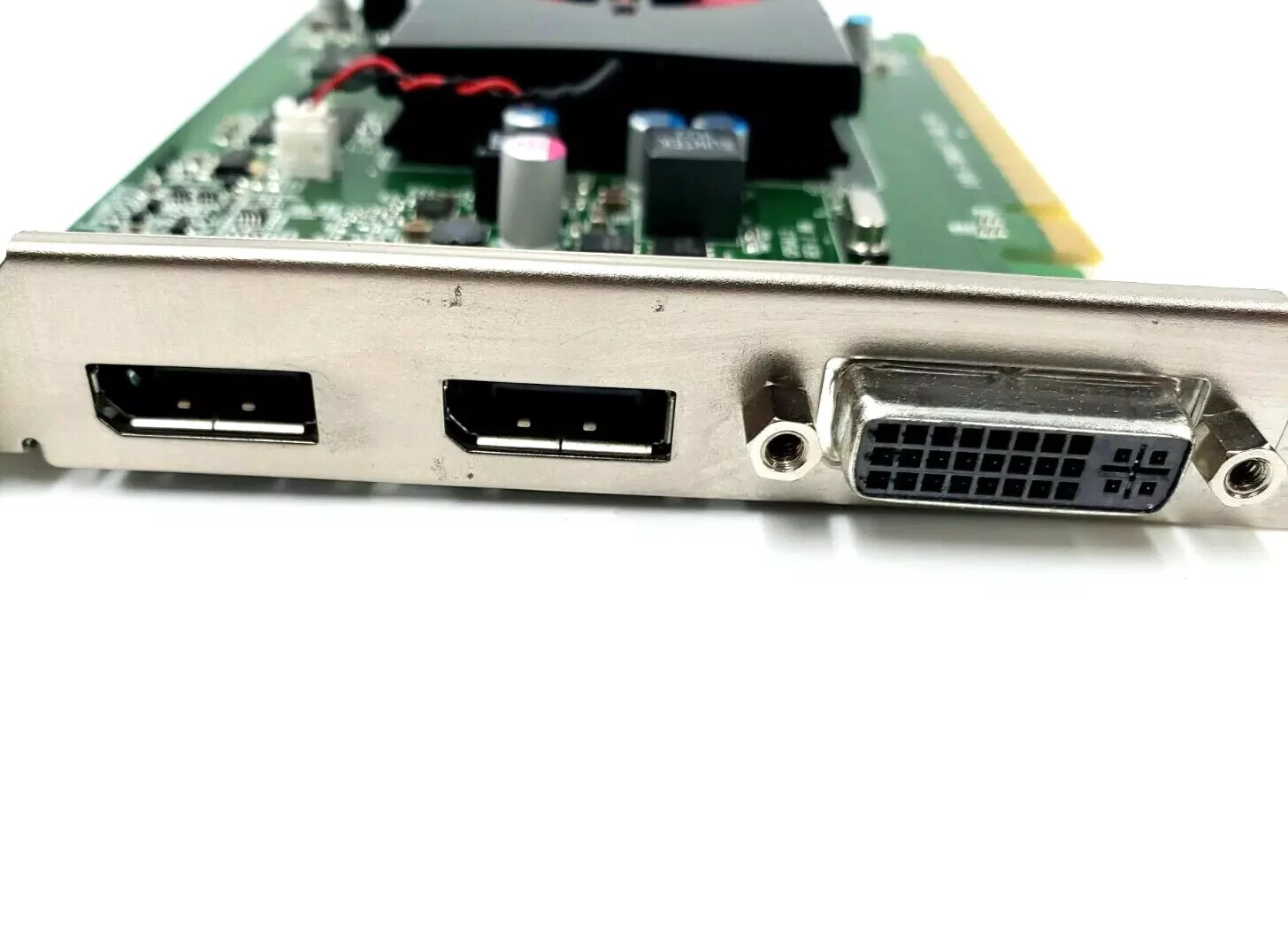 AMD FirePro W5100 4GB GDDR5 4x DP / Radeon WX 2100 2GB/W2100 2GB Graphics Card