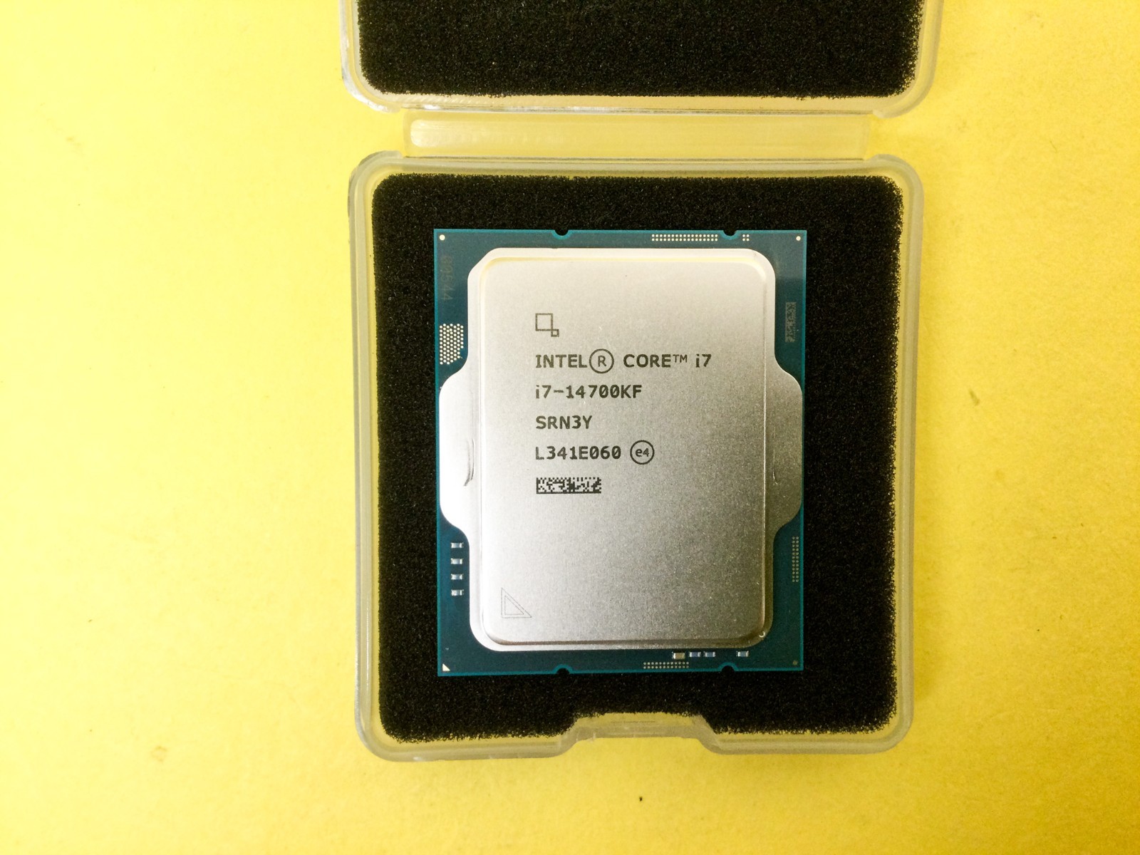 SRN3Y Intel Core i7-14700KF 20-Cores 3.4GHz LGA 1700 CPU Processor