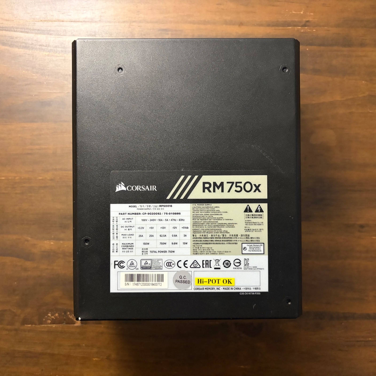 CORSAIR RM750X 750W 80 Plus Gold Fully Modular RPS0016 | Partial Cables