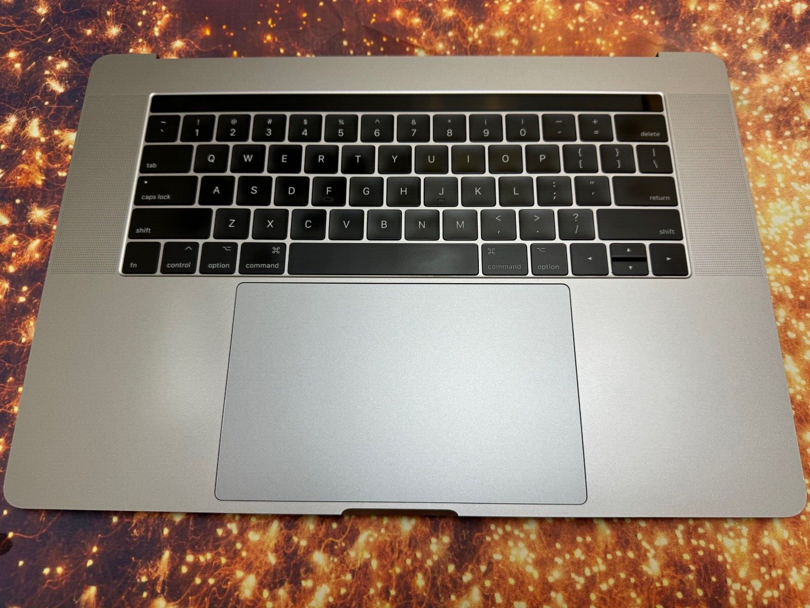 OEM A2141 MacBook Pro 16 2019 2020 Palmrest + Touchpad + Keyboard +Good Batterey