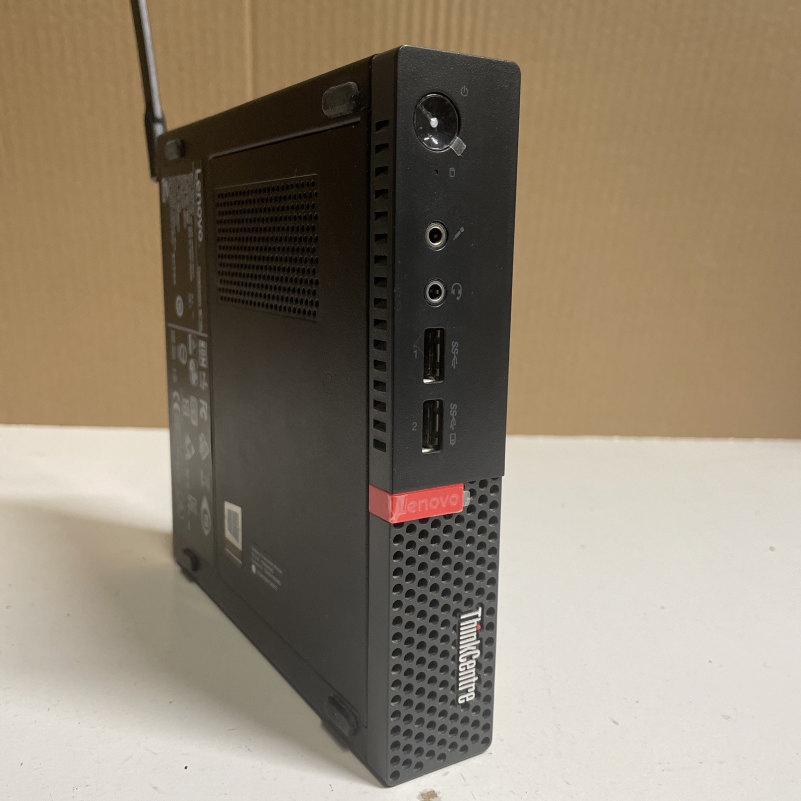 QTY 1 – Lenovo ThinkCentre M710q Tiny Mini PC | Core i5-7500T 2.70GHz | 8GB DDR4