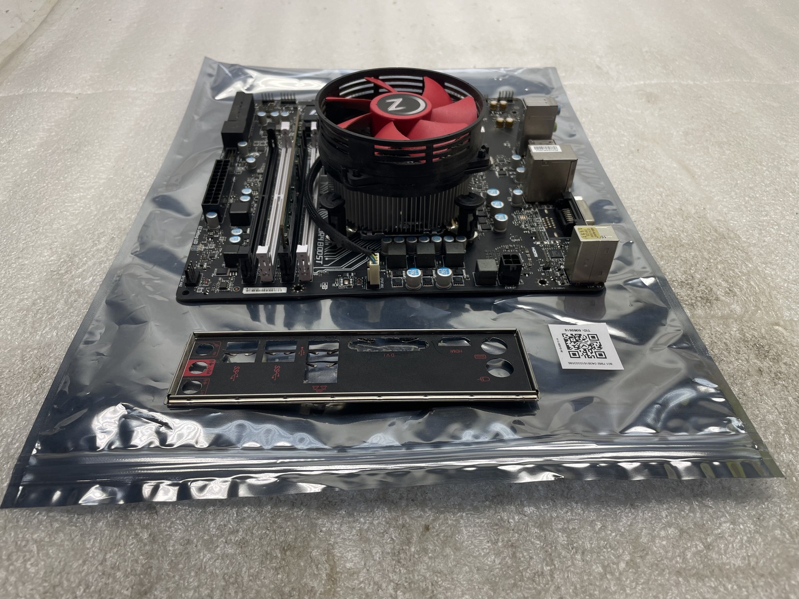 MSI B150M Bazooka mATX Motherboard Core i5-6492P 2.8GHz 8GB DDR4 RAM
