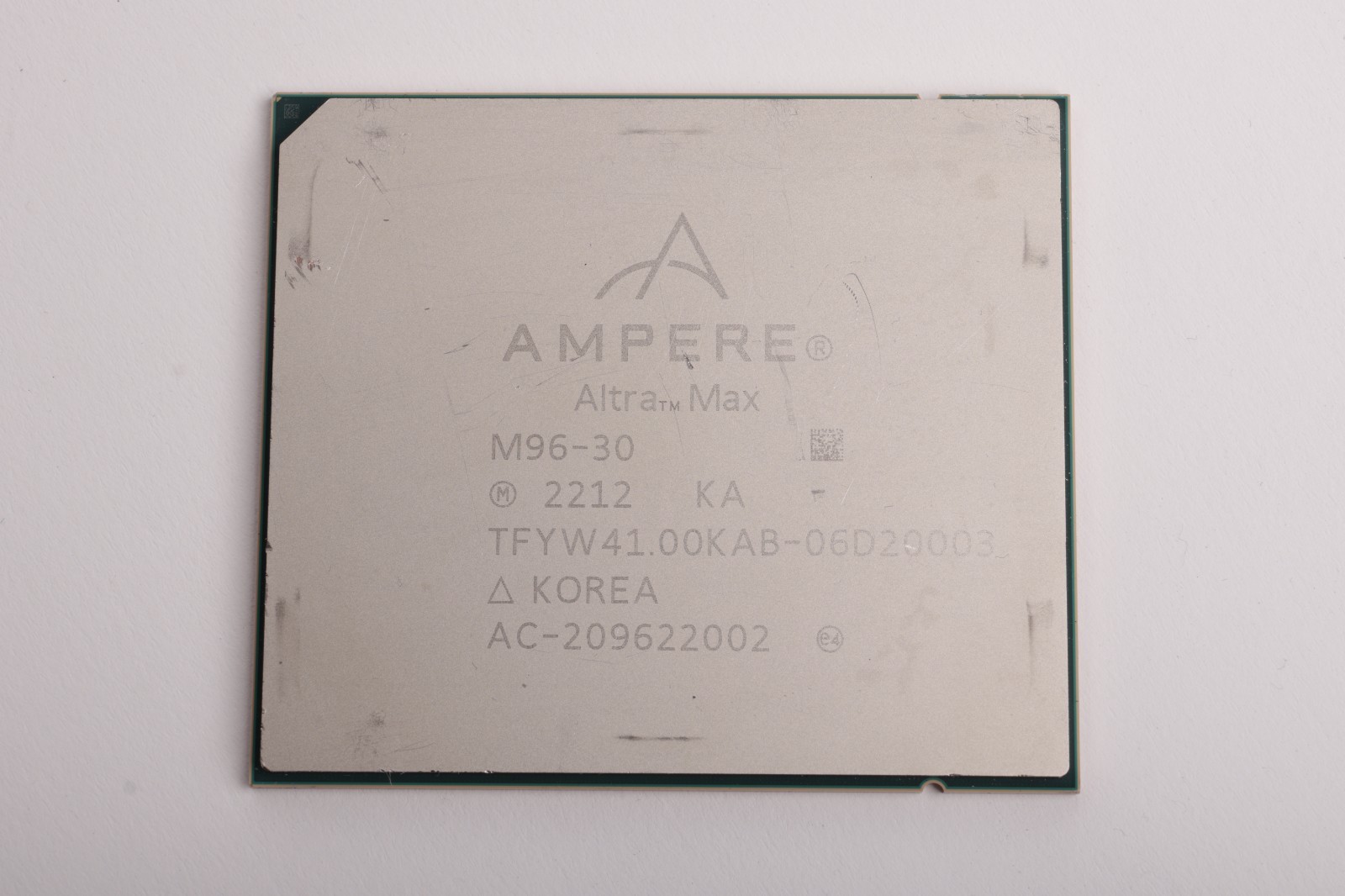 Ampere Altra Max M96-30 96-Core 3.00GHz ARM LGA4926 Server CPU 157W