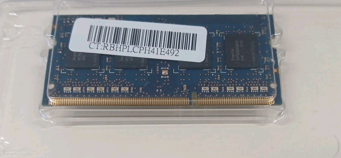 Hynix 2GB DDR3 204Pin PC3 -10600S SO-DIMM Laptop RAM Memory HMT325S6BFR8C-H9