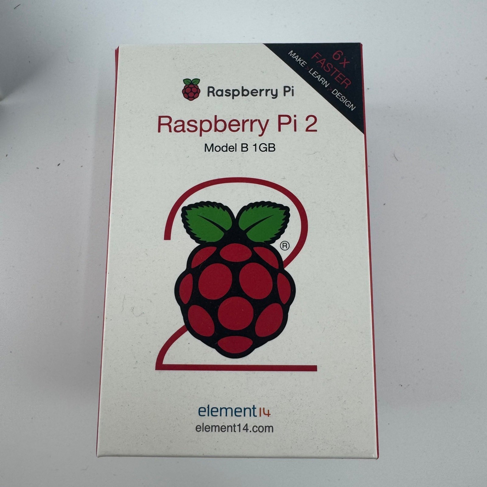 Raspberry Pi 2 Model B 1GB element14 with Short Crust Plus Case and Heat Sinks