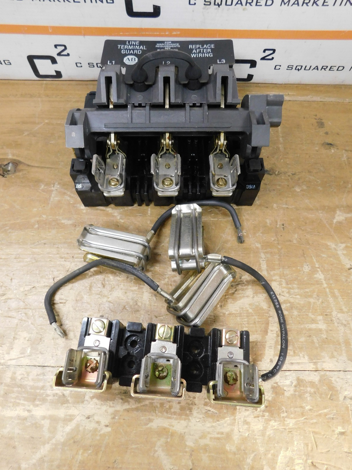 Allen Bradley 40116-817-01 30 Amp Fused Disconnect used CSQ