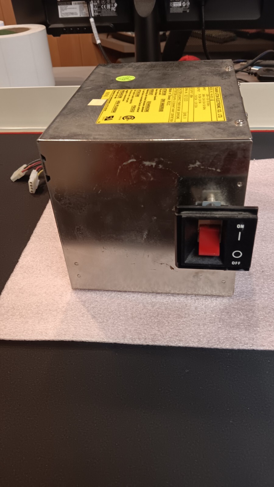 TAIWAN LITON ELECTRONIC CO. PA-4201-2 – 200-WATT POWER SUPPLY