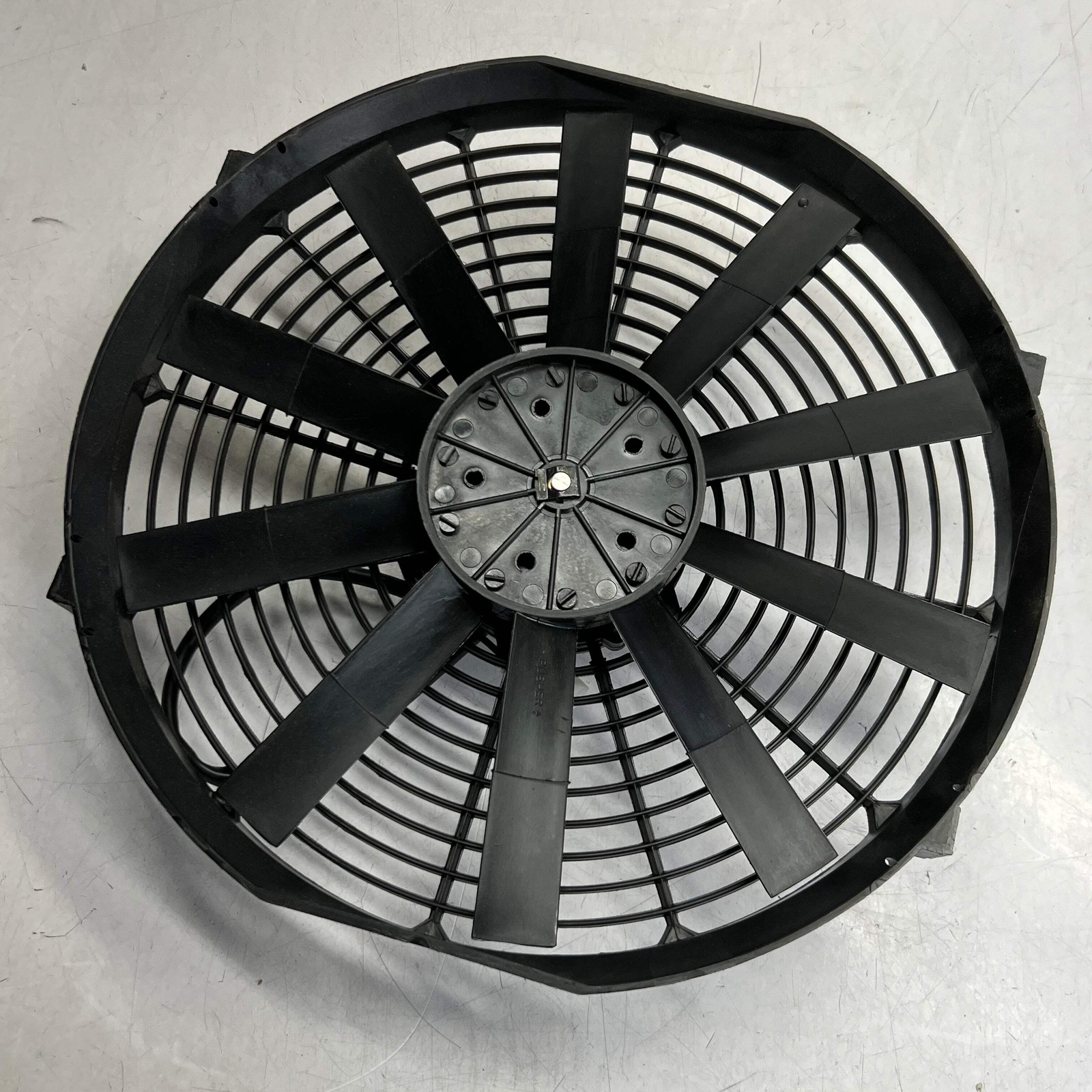 Radiator Cooling Fan Slim Electric Push Pull 12V Sz 14″, Black 830077