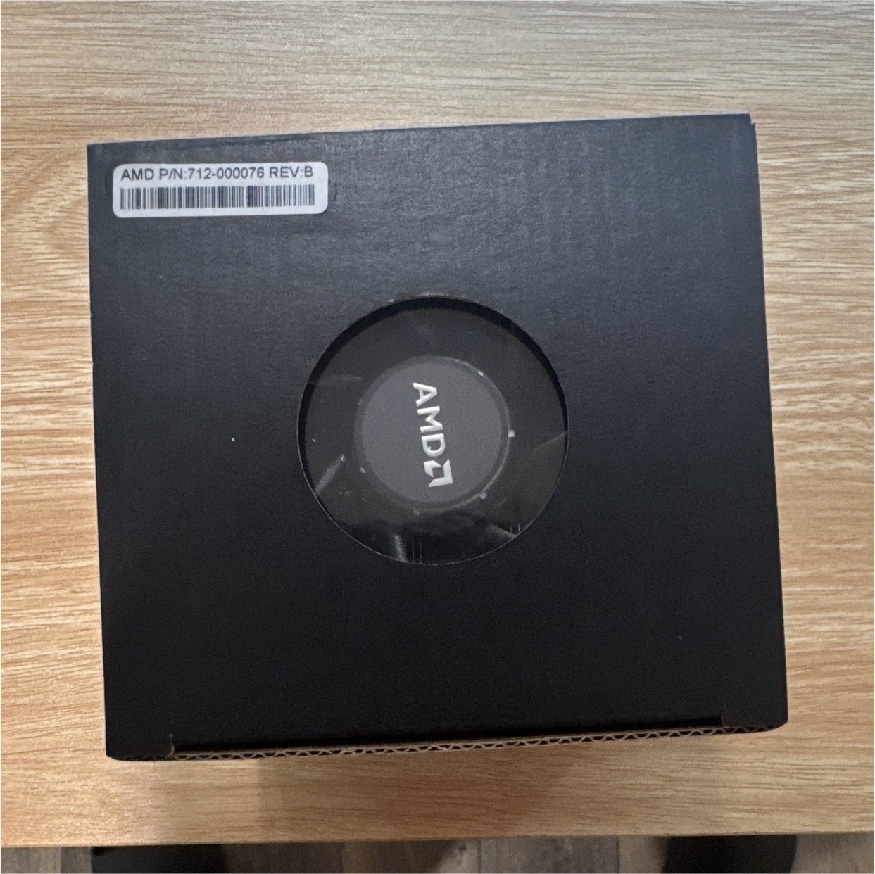 AMD Wraith Prism AM5 CPU Heatsink Fan 4-Pin PWM 92mm 75 CFM 4500RPM