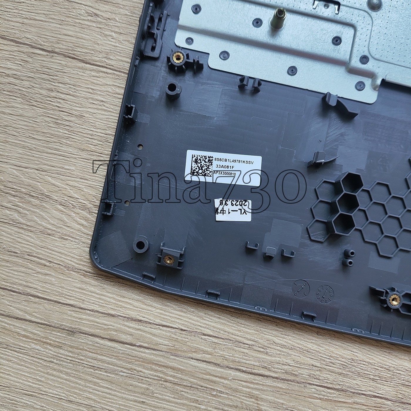 Palmrest Upper Case Touchpad Keyboard For Lenovo LOQ 15APH8 15IRH8 5CB1L49781