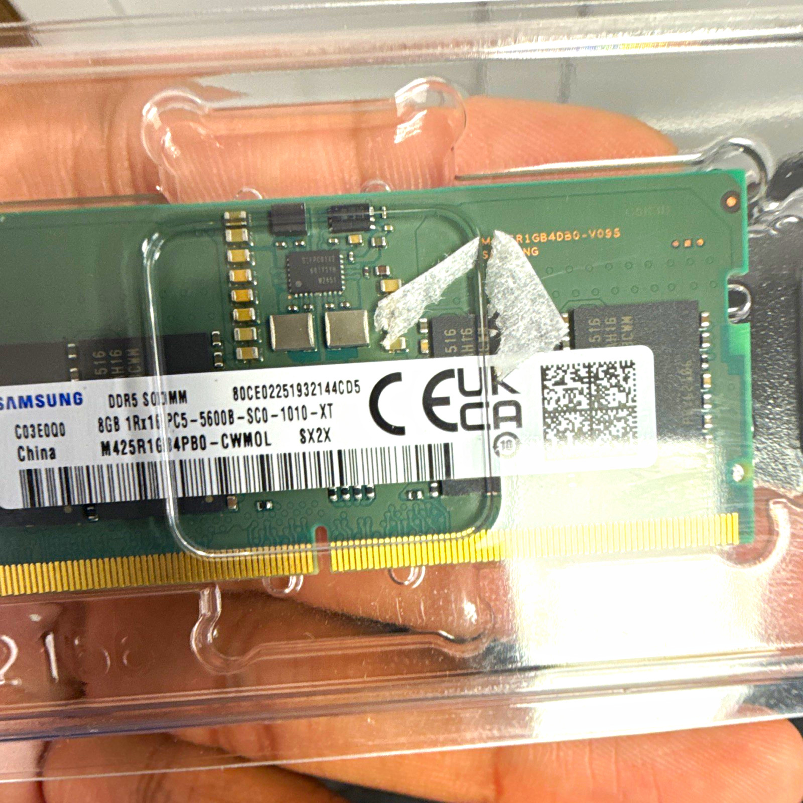 Samsung 8GB DDR5-5600 PC5-5600B SO-DIMM 262-Pin Non-ECC M425R1GB4PB0