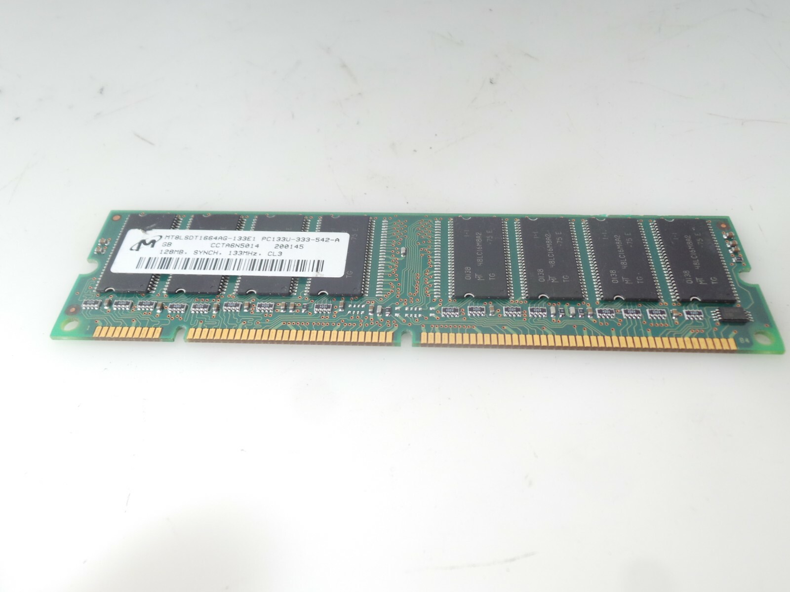 Micron 128MB PC133U-333-542-A MT8LSDT1664AG-133E1 133MHz RAM Card
