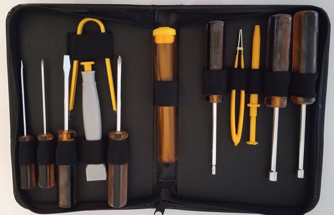 Brand New: Manhattan Basic Computer Tool Kit 13-Piece (Model 400077)