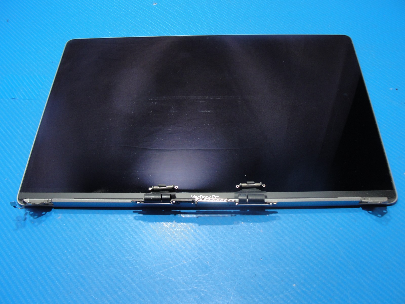 MacBook Pro 16″ A2141 Late 2019 MVVJ2LL/A LCD Screen Assembly Gray 661-14200