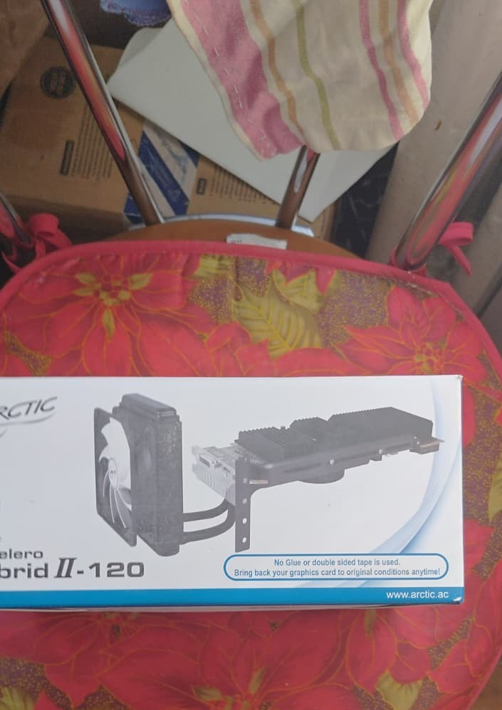 Universal gpu water cooling kit AIO: Artic Accelero Hybrid II