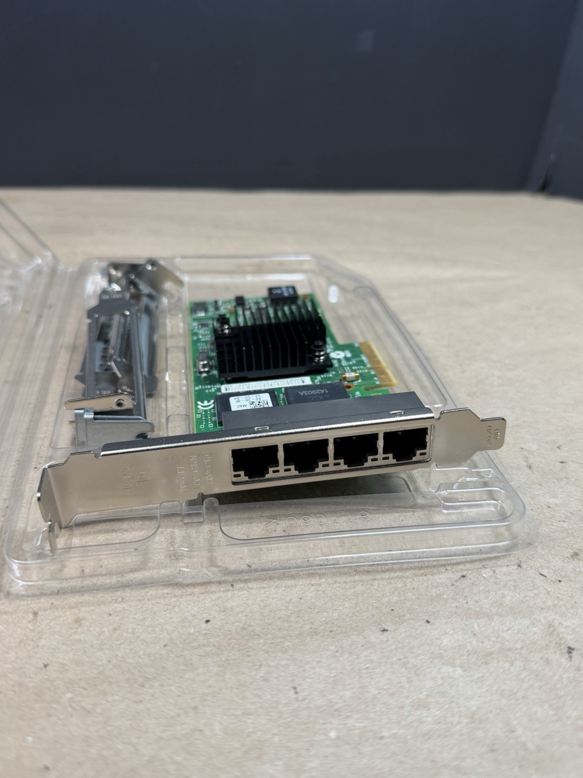 Dell X8DHT Intel i350-T4 Quad-Port GbE 1GB RJ45 Ethernet Server Adapter Standard