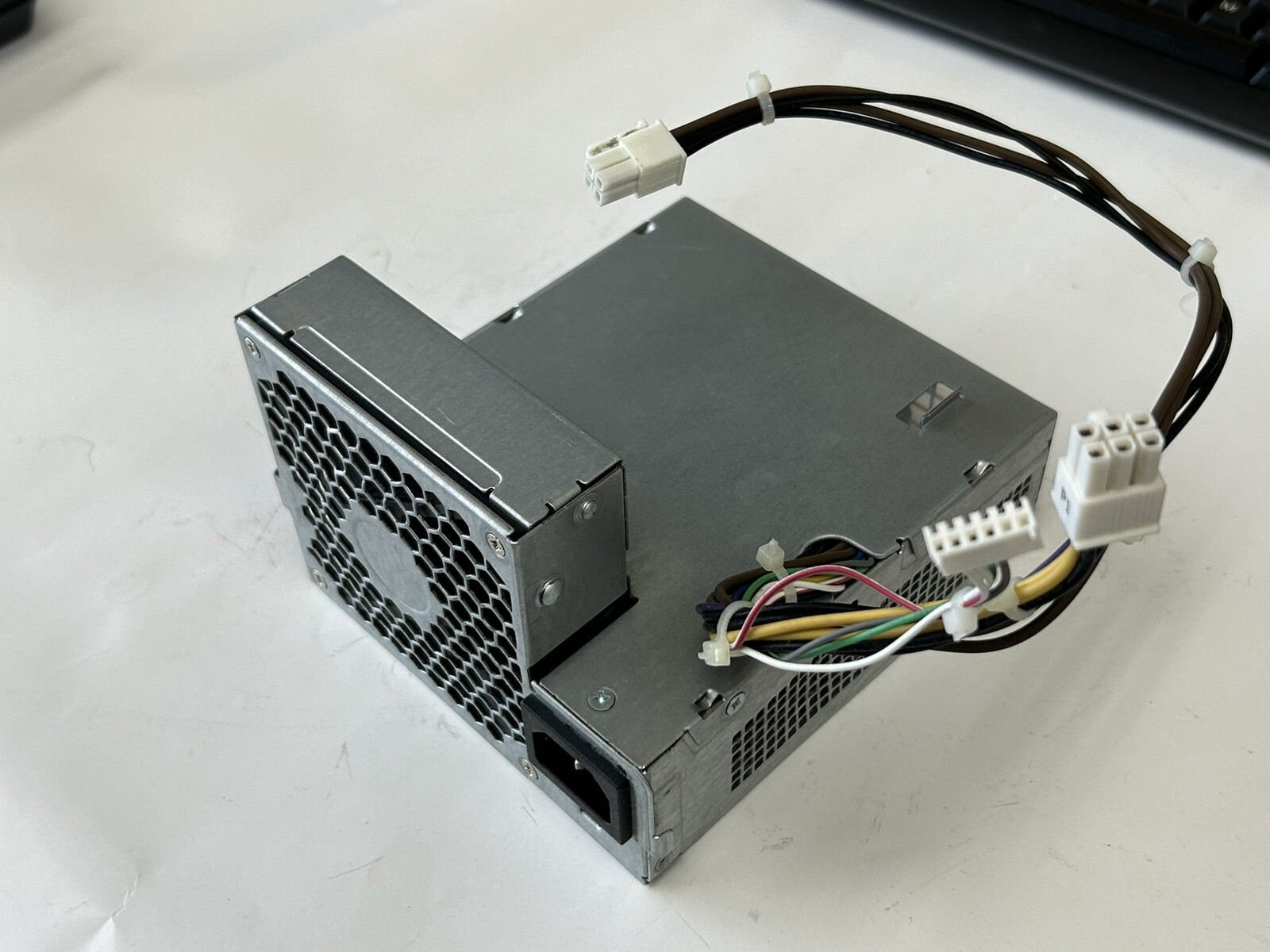 240W Power Supply for HP Pro 6000 611481-001 613762-001 508151-001 503375-001