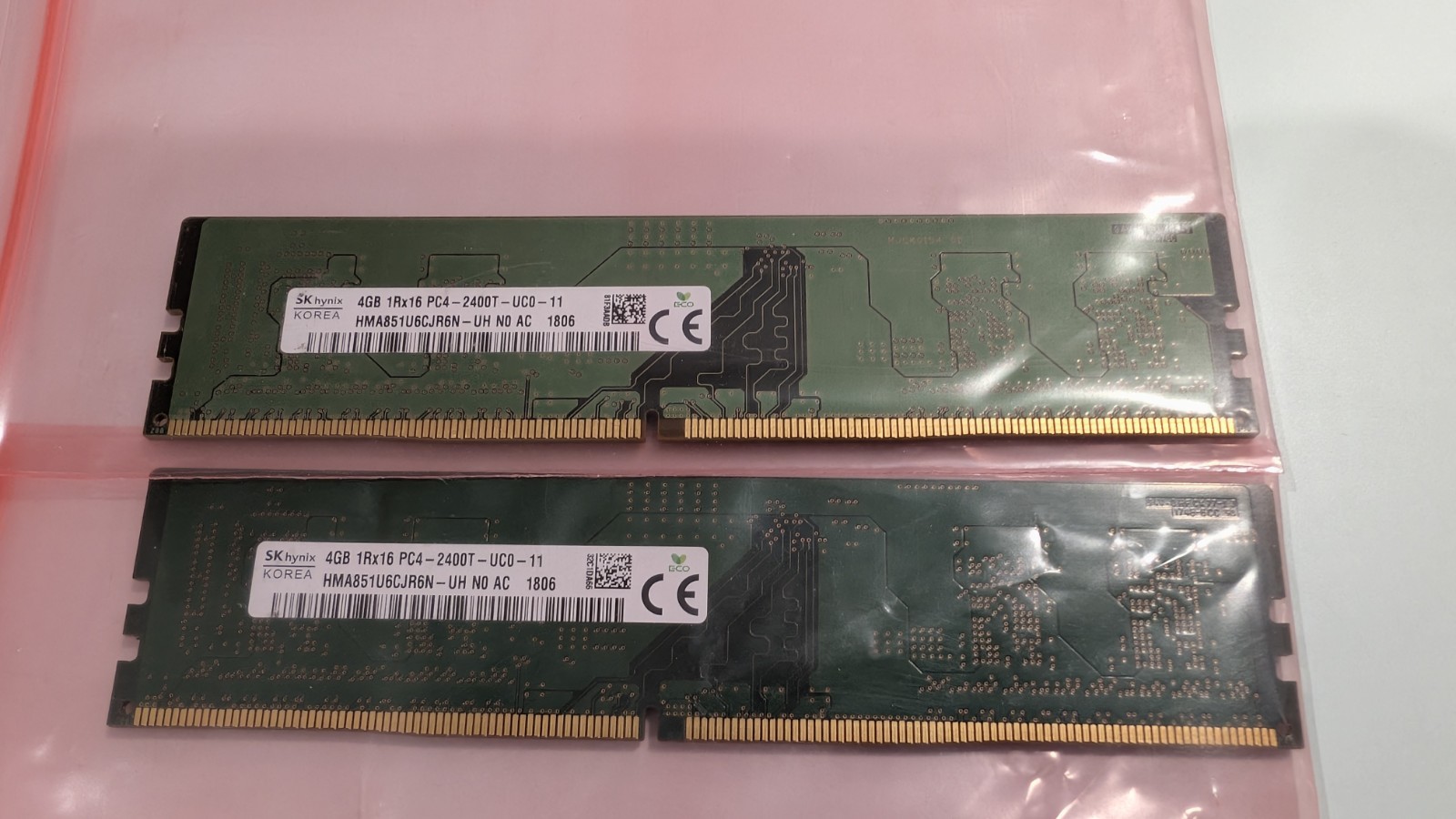 SK Hynix HMA851U6CJR6N 8GB (2x4GB) DDR4 2400MHz PC4-2400T Non-ECC Unbuffered RAM
