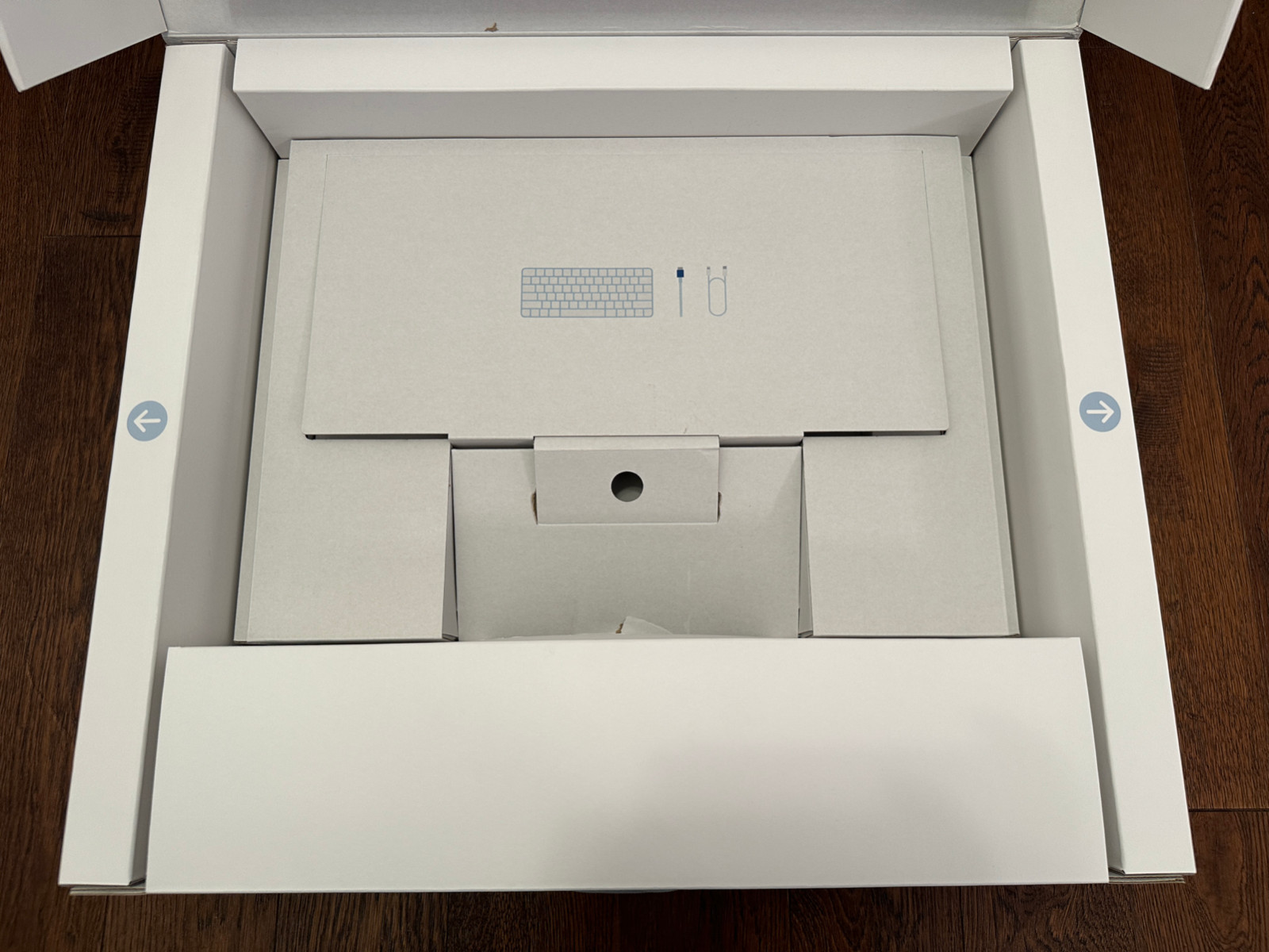Apple iMac 24″ Blue M1 2021 A2439 MJV93LL/A – Empty Retail Box Only!