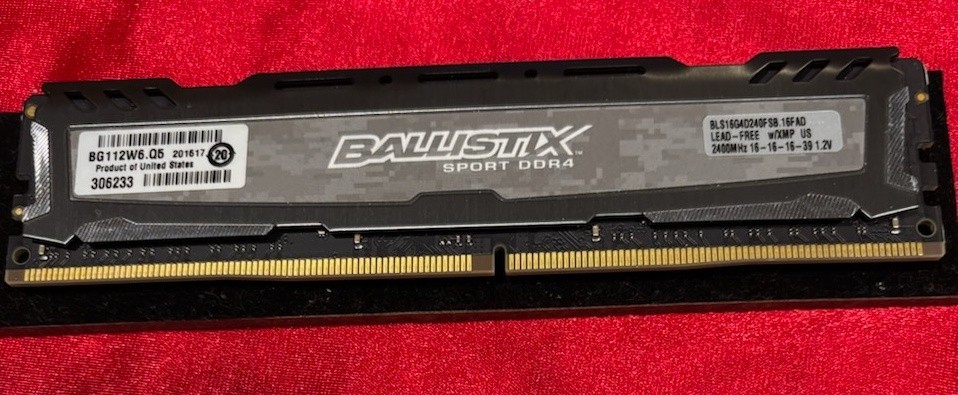 Crucial Ballistix 16GB DDR4 2400MHz Desktop DIMM RAM by micron PC4-19200 288pin