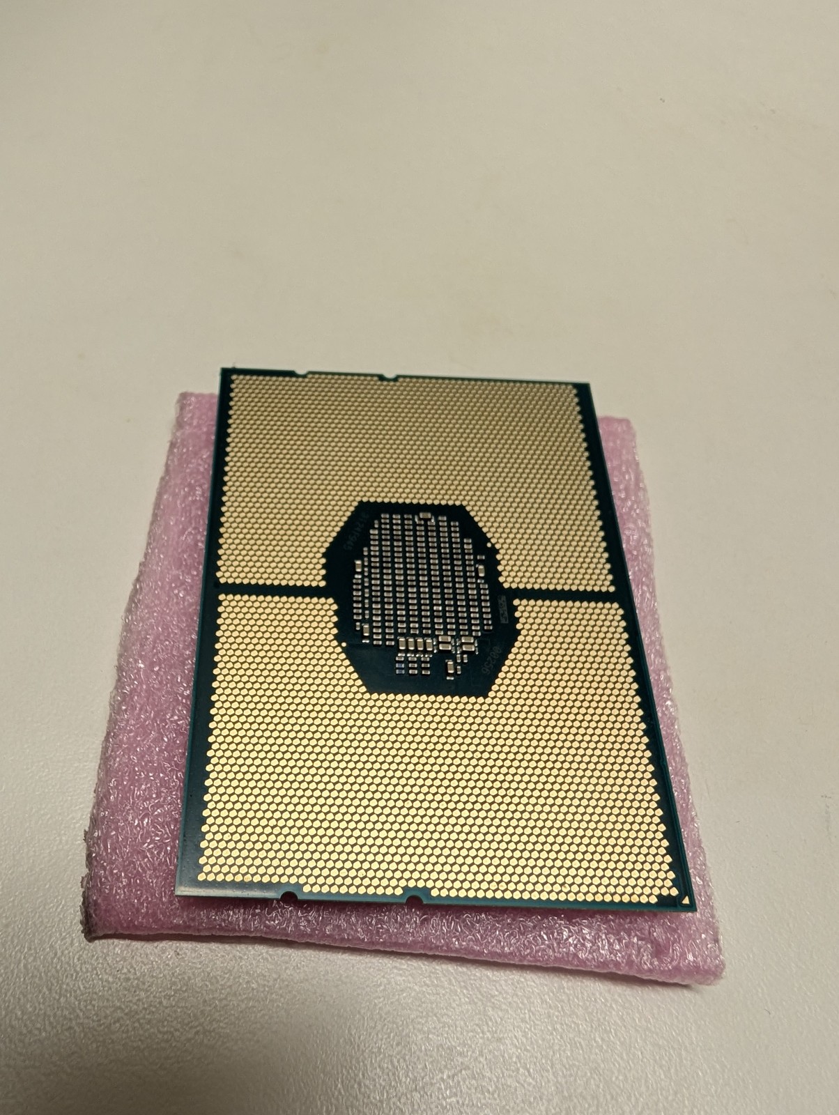Intel Xeon Silver 4210R Processor SRG24 (3.2 GHz, 10 Core, Socket FCLGA3647)
