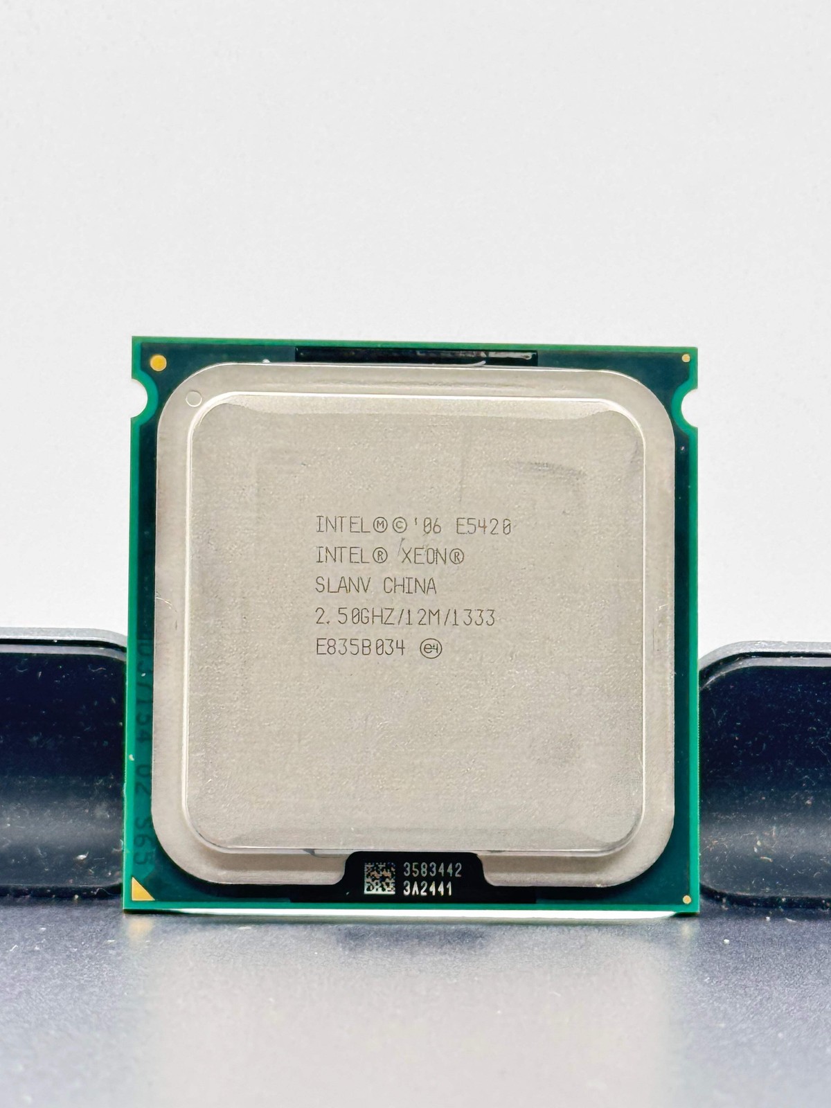 Intel Xeon E5420 2.50GHz Quad-Core CPU SLANV 12MB Cache 1333MHz FSB Processor