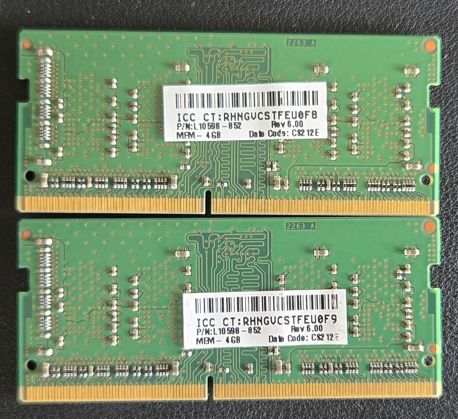 Micron 8GB (4GB x 2) 1Rx16 MTA4ATF51264HZ-3G2J1 PC4-3200AA-SC0-11 Laptop Memory
