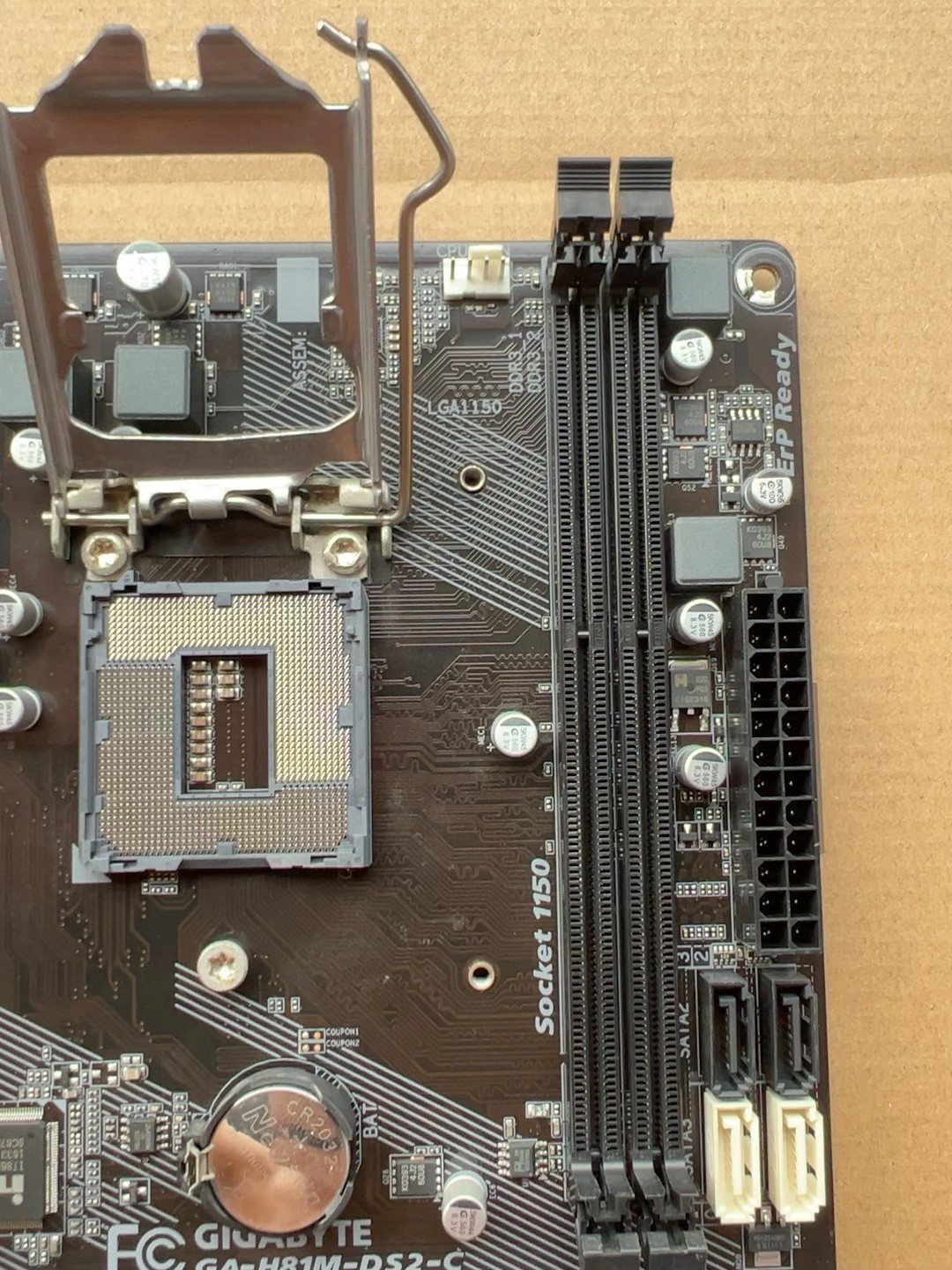 FOR GIGABYTE GA-H81M-DS2-C LGA1150 DDR3*2 16GB VGA Micro ATX Ｍotherboard Test OK