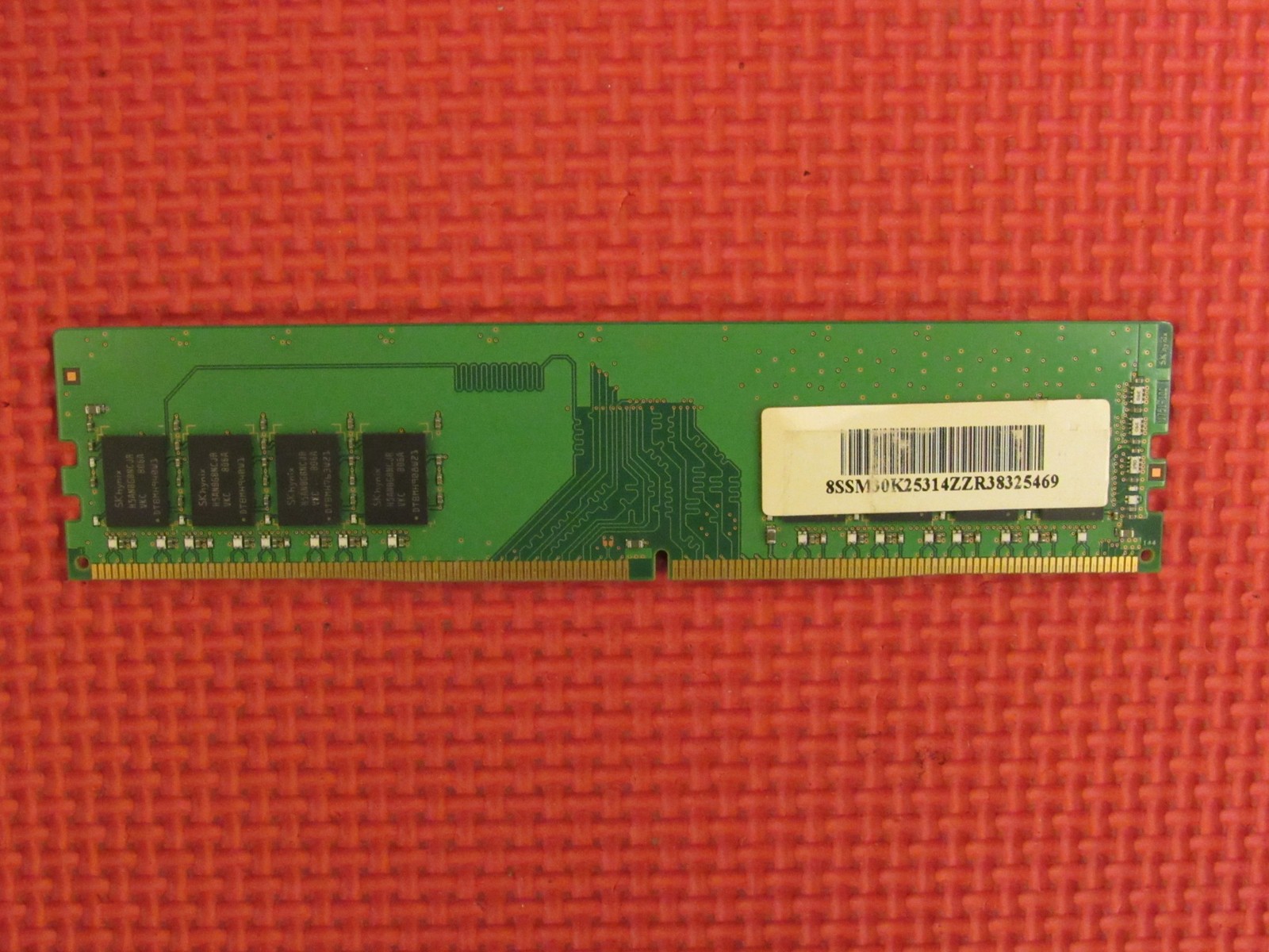 SK Hynix 8GB (1-Stick) PC4-2666V DDR4 21300 Desktop Memory RAM HMA81GU6CJR8N-VK