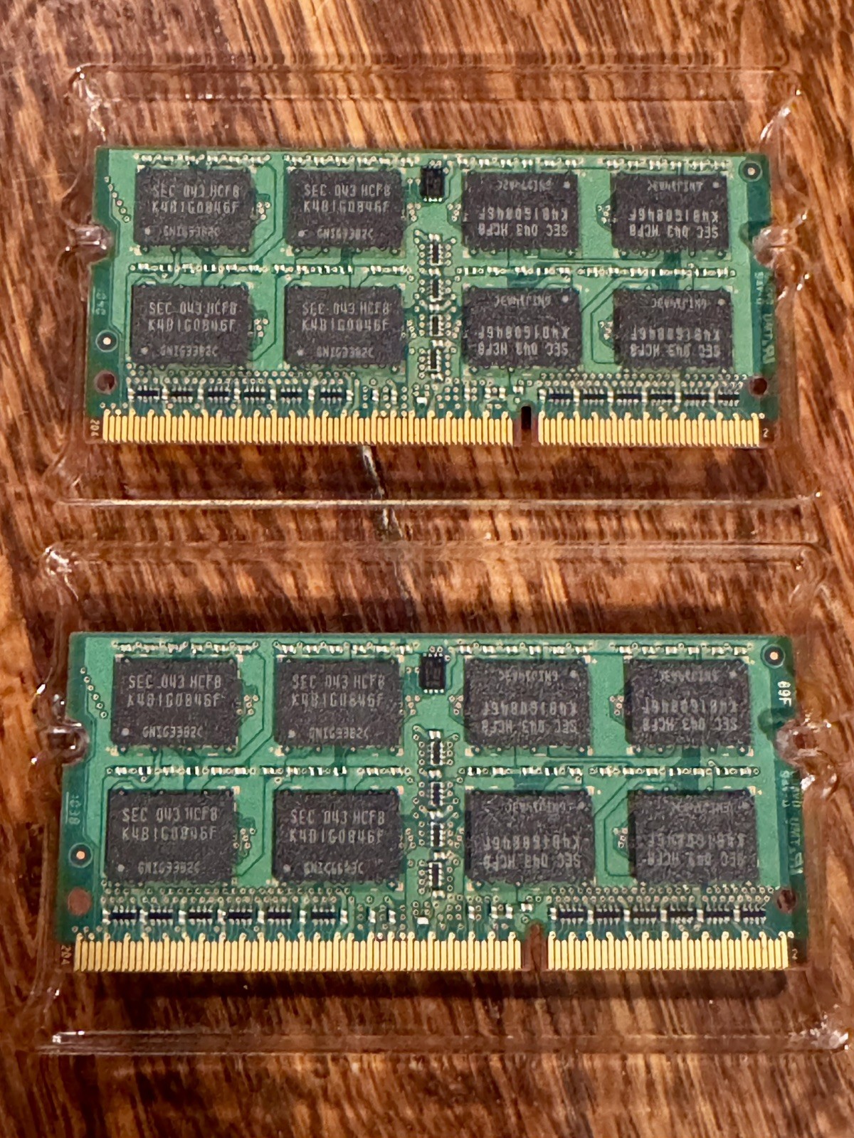 Set Of Two Samsung 2gb Ram Modules 2Rx8 PC3 8500S