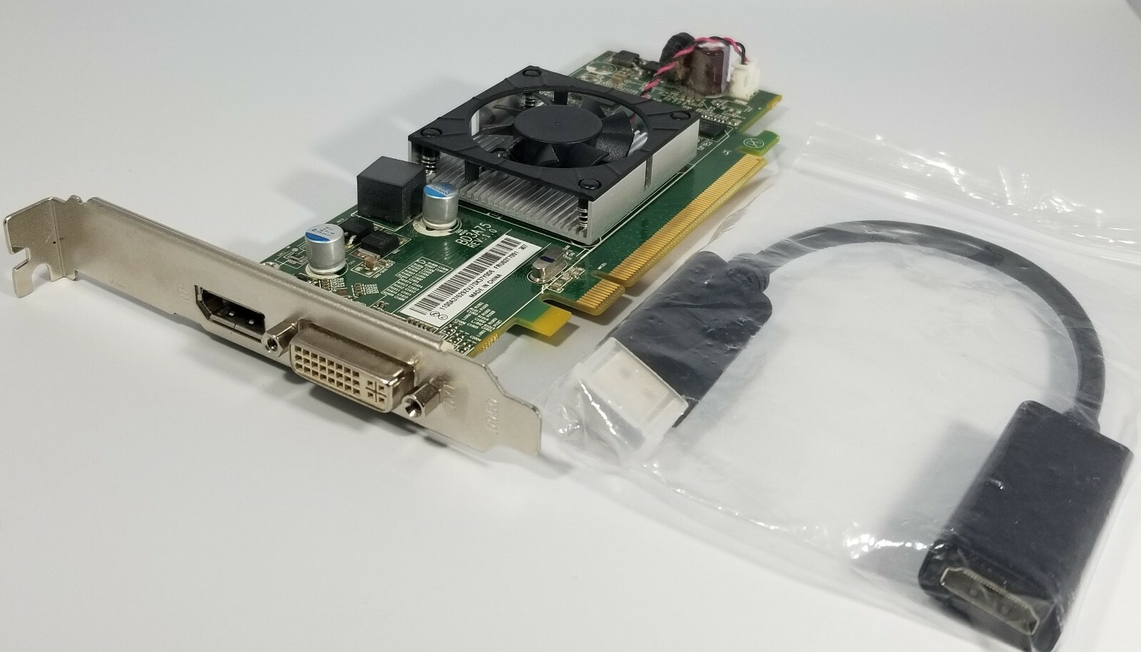 AMD HD 7450 1GB PCle x 16 DVI DisplayPort HDMI Windows 10 Video Card ATX or SFF