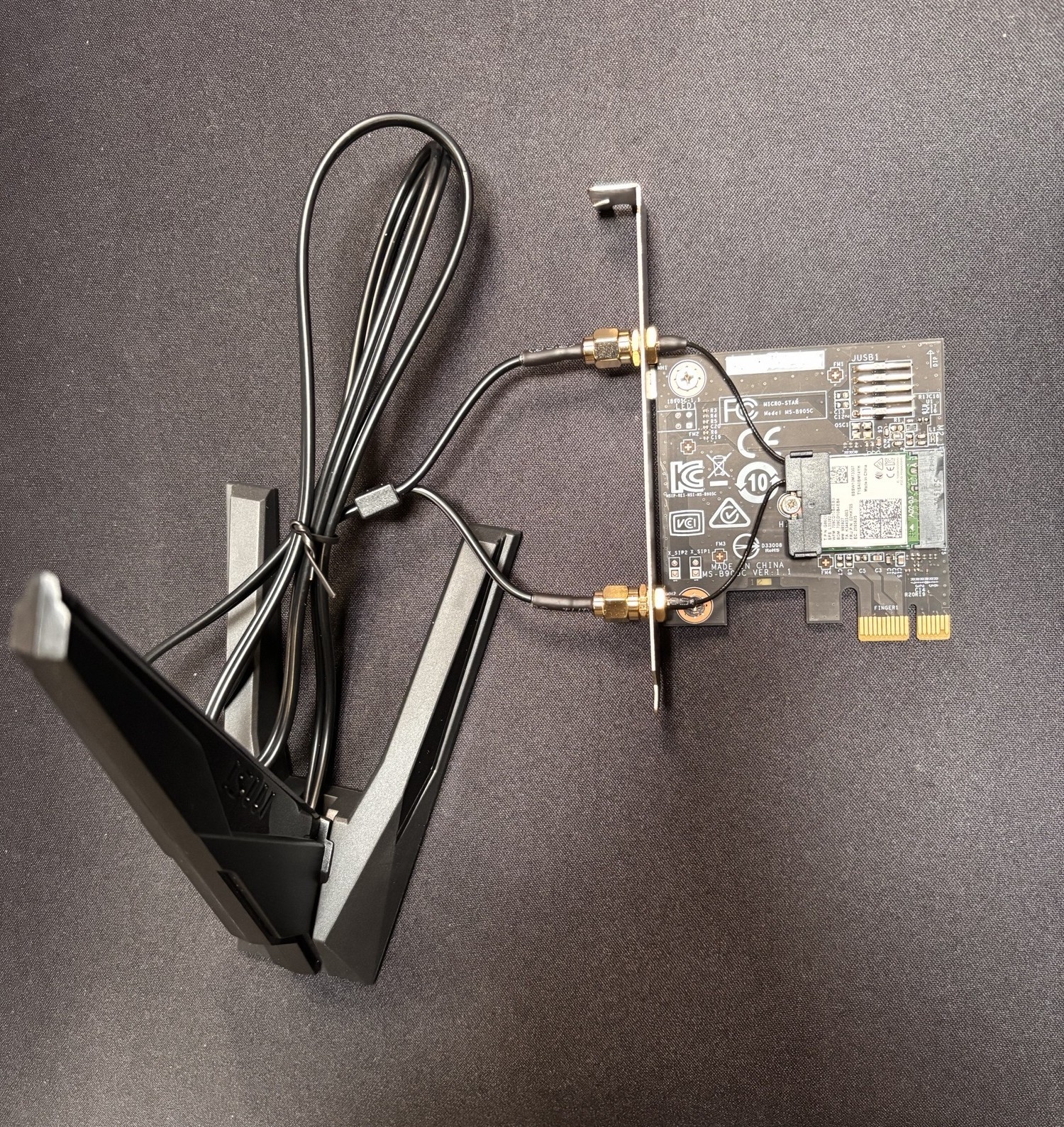 MSI MS-B905C / Herald-AX Wi-Fi 6 PCIe Adapter – Intel AX200NGW High-Gain Antenna