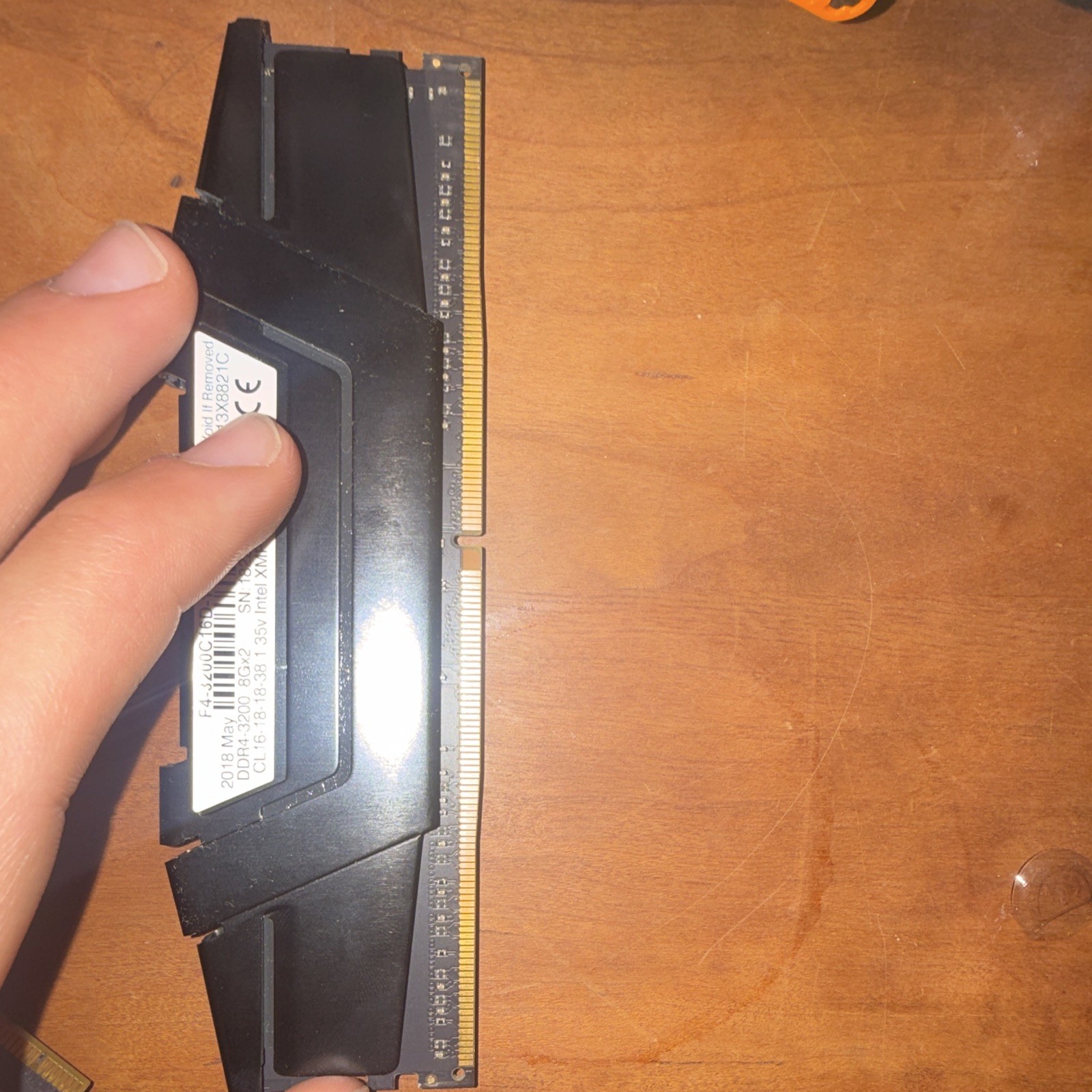 G.SKILL Ripjaws V 16GB (2x8GB) DDR4-3000 PC4-24000 DIMM 288-Pin