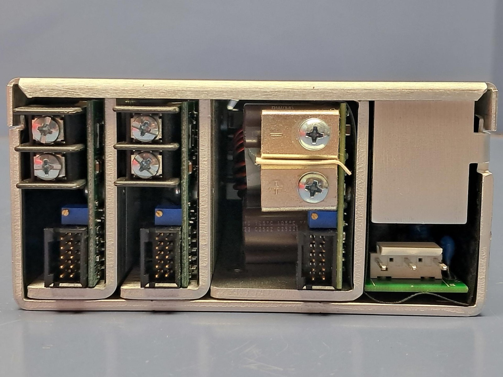 XP Power FFB3A5A5LL-XS0051A Power Supply Module FFB3A5A5