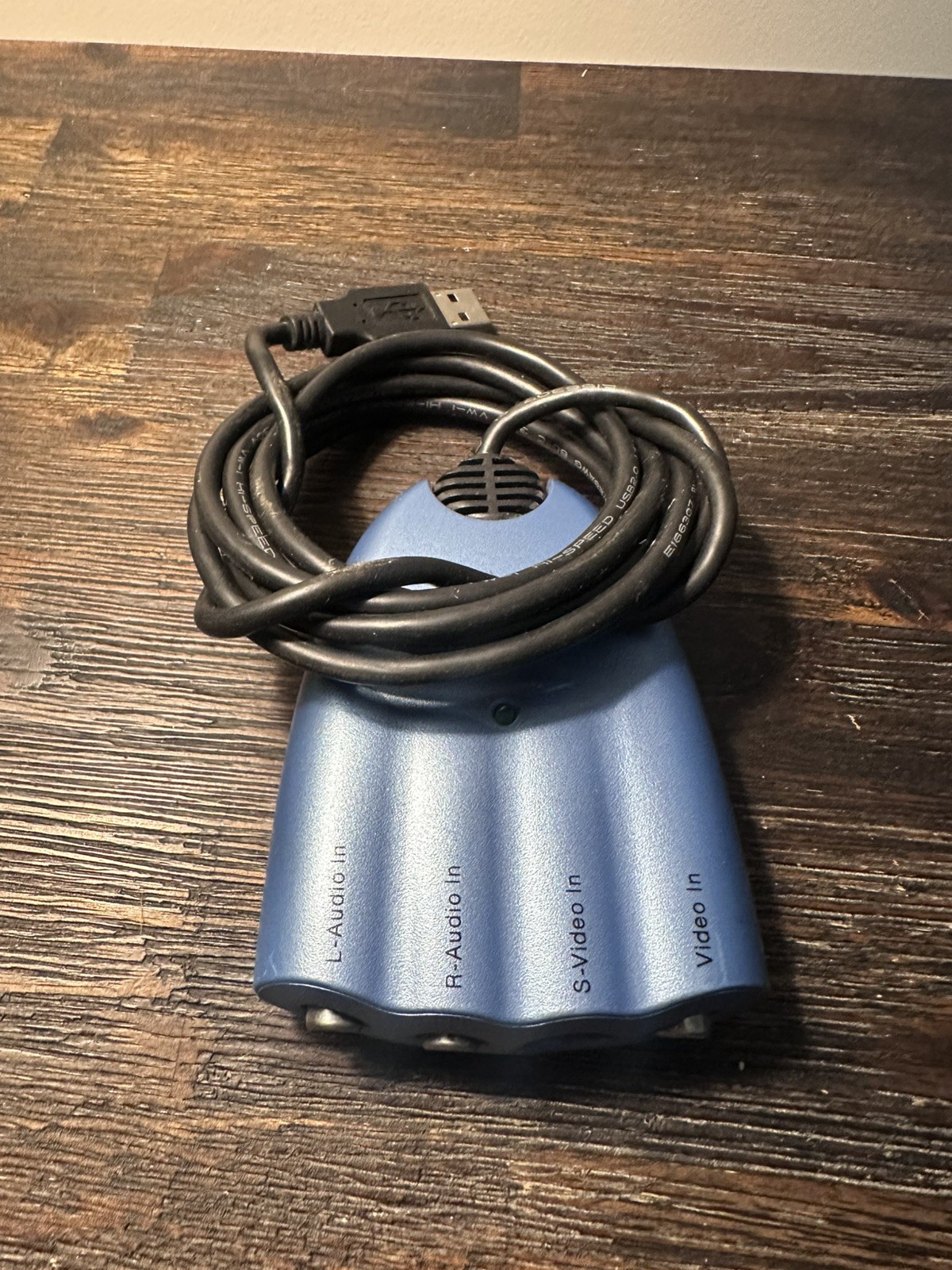 Pinnacle Systems GMBH AV to USB2 Converter for use with Video Capture & Editing