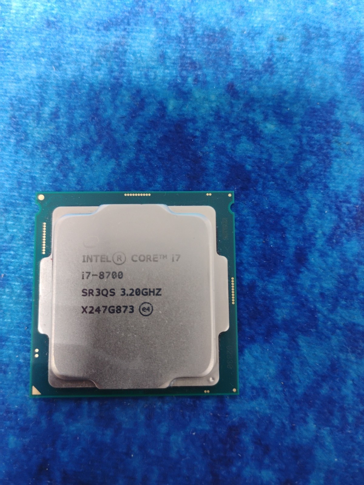Intel Core i7-8700 @ 3.20ghz, SR3QS