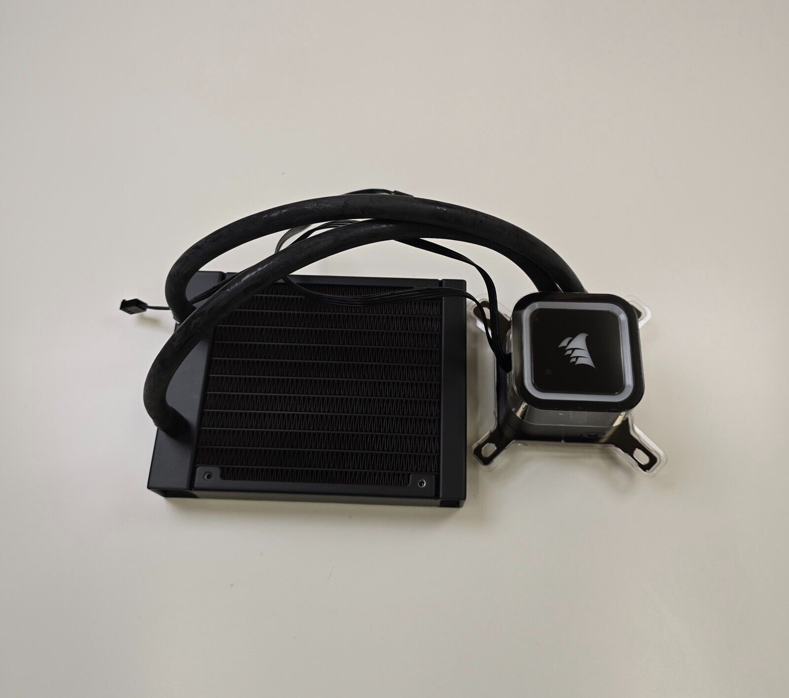 CORSAIR – iCUE H60X RGB ELITE AIO Liquid CPU Cooler 120mm Radiator (No Fan)