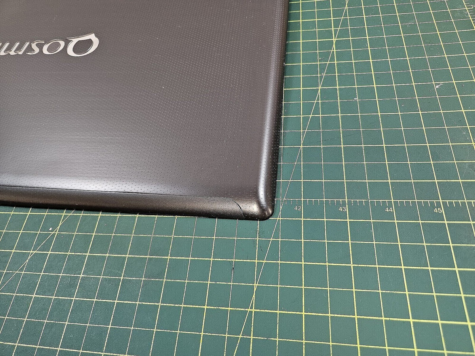 Toshiba Qosmio X875 17.3 LCD Back Cover V000280410 #d631