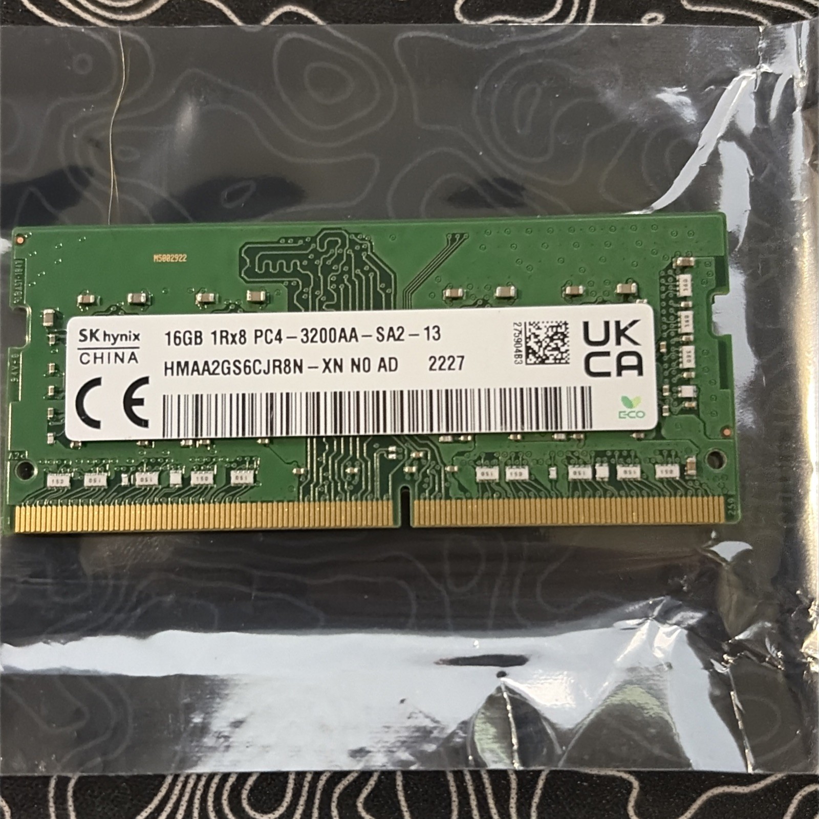 SK Hynix 16GB 1RX8 PC4-3200AA-SA2-13 DDR4 HMAA2GS6CJR8N-XN
