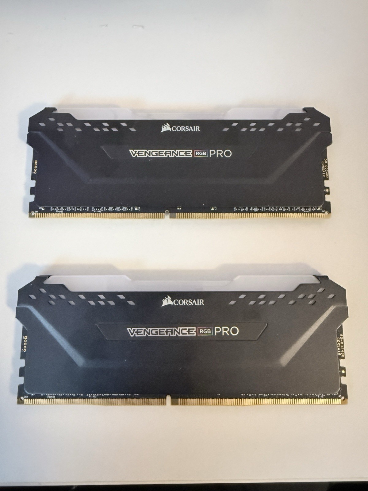 CORSAIR Vengeance RGB Pro 32GB (2 x 16GB) 288-Pin PC RAM DDR4 3200 (PC4 25600)