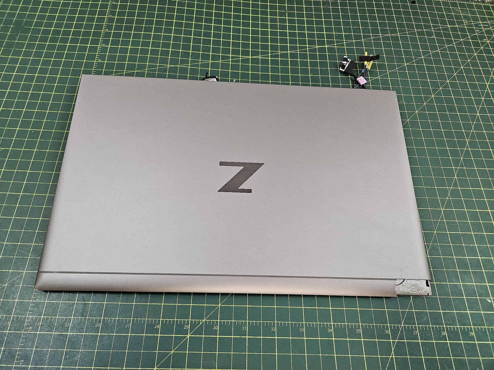 HP ZBook Firefly 15 G8 15.6″ 4K UHD LCD Screen Complete Assembly #d760
