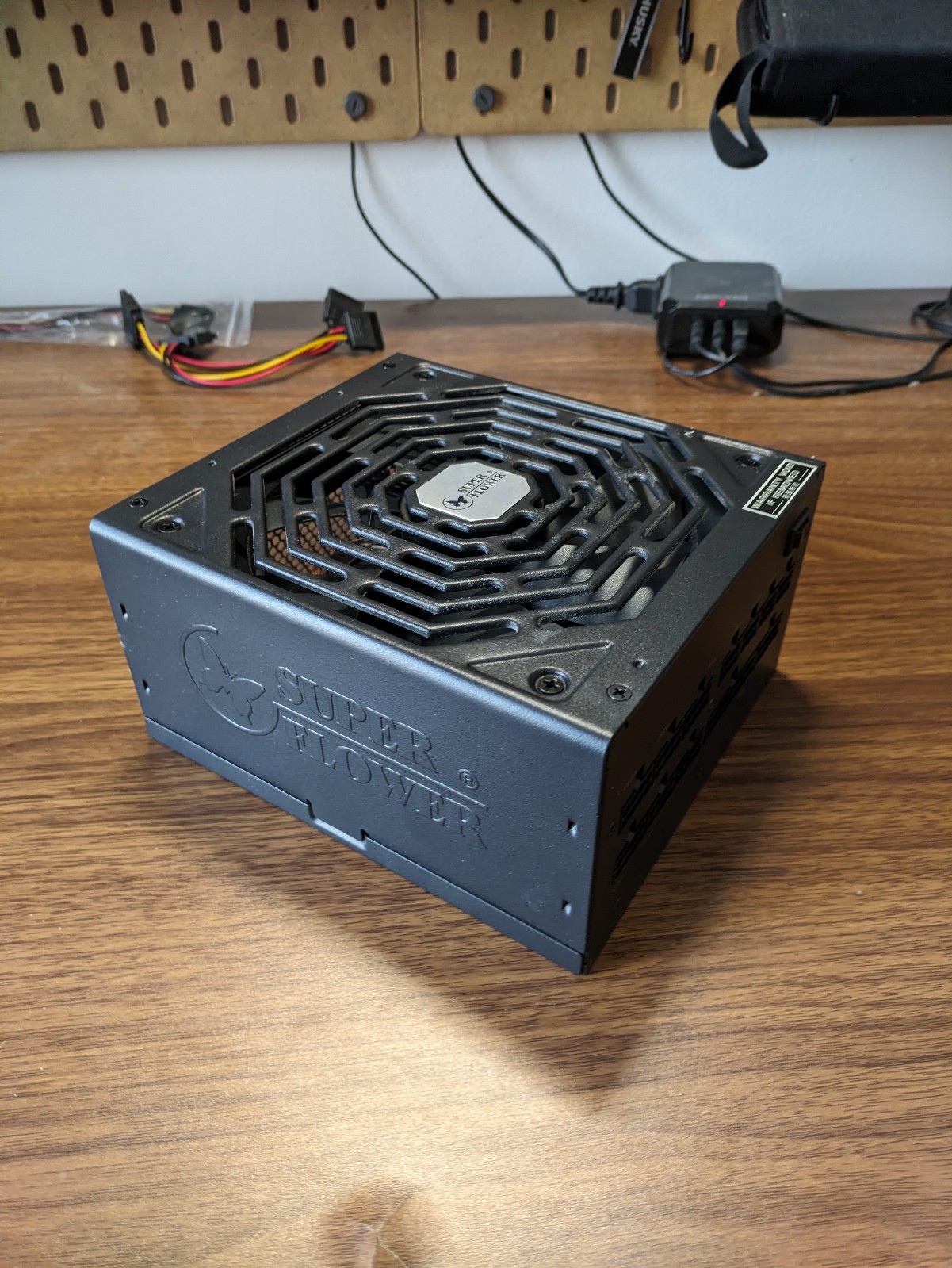 Super Flower Leadex Platinum 850W 80+ Platinum Full Modular Power Supply