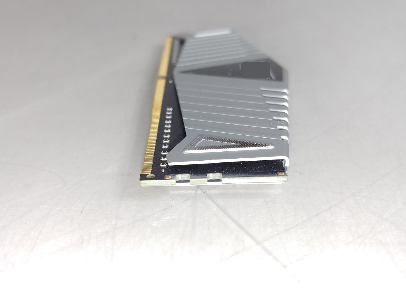 Mixed Brand 8 GB PC4-21300 (DDR4-2666) 1Rx8 DDR4 Shielded Desktop RAM