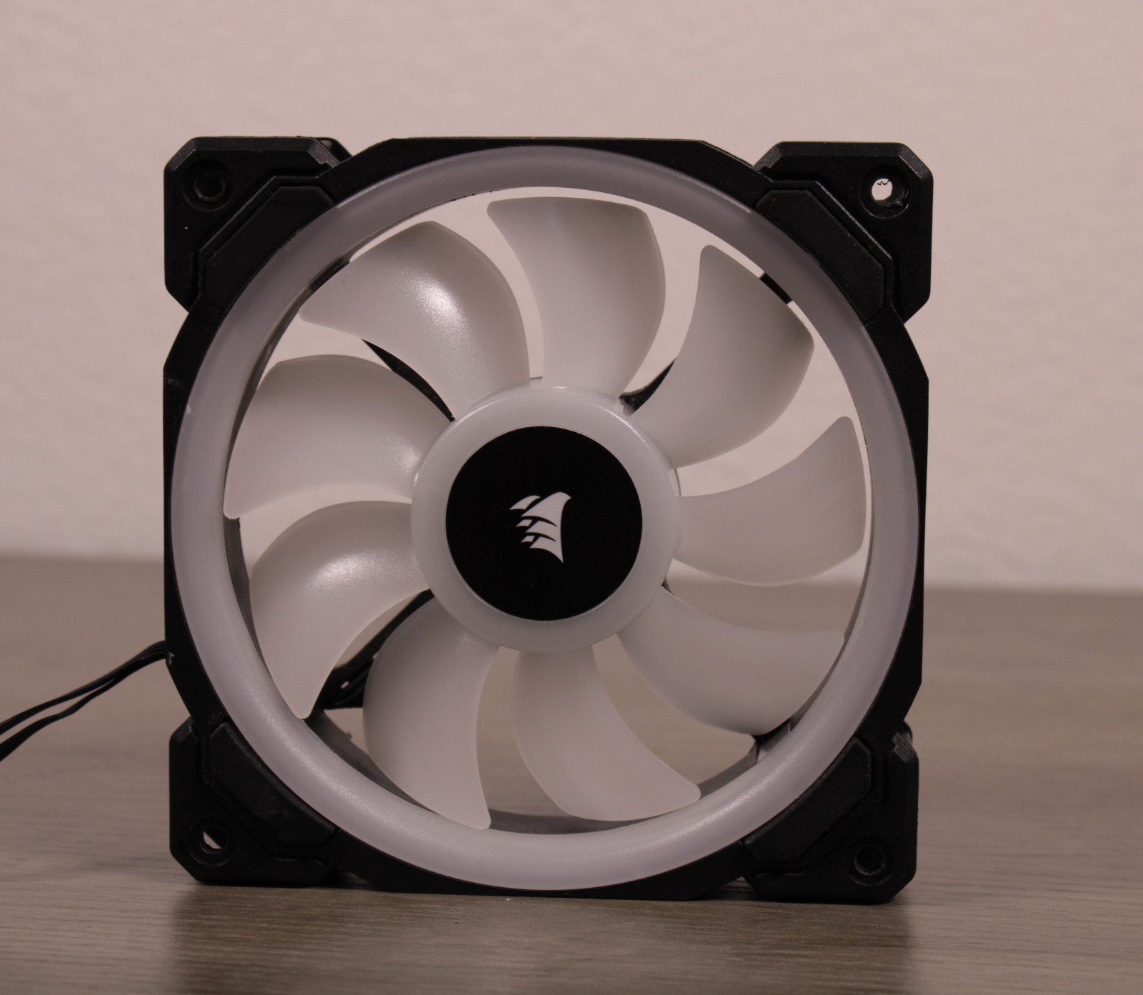 Corsair Ml120 120mm PWM Premium Magnetic Levitation Fan – Black