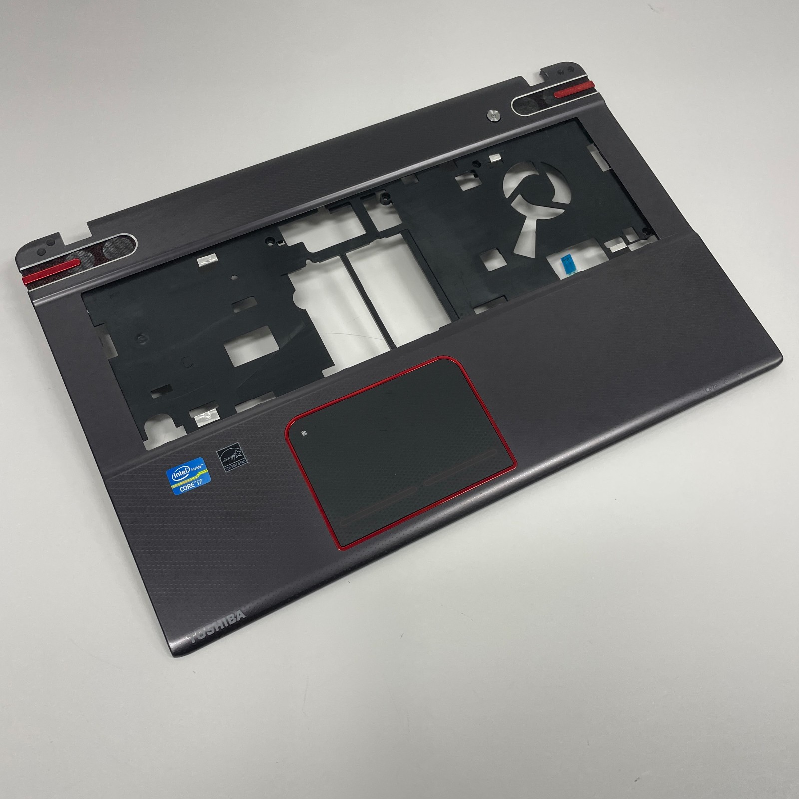 OEM Toshiba Qosmio X870 X875 17.3″ Laptop Palmrest Touchpad Assembly V000280480