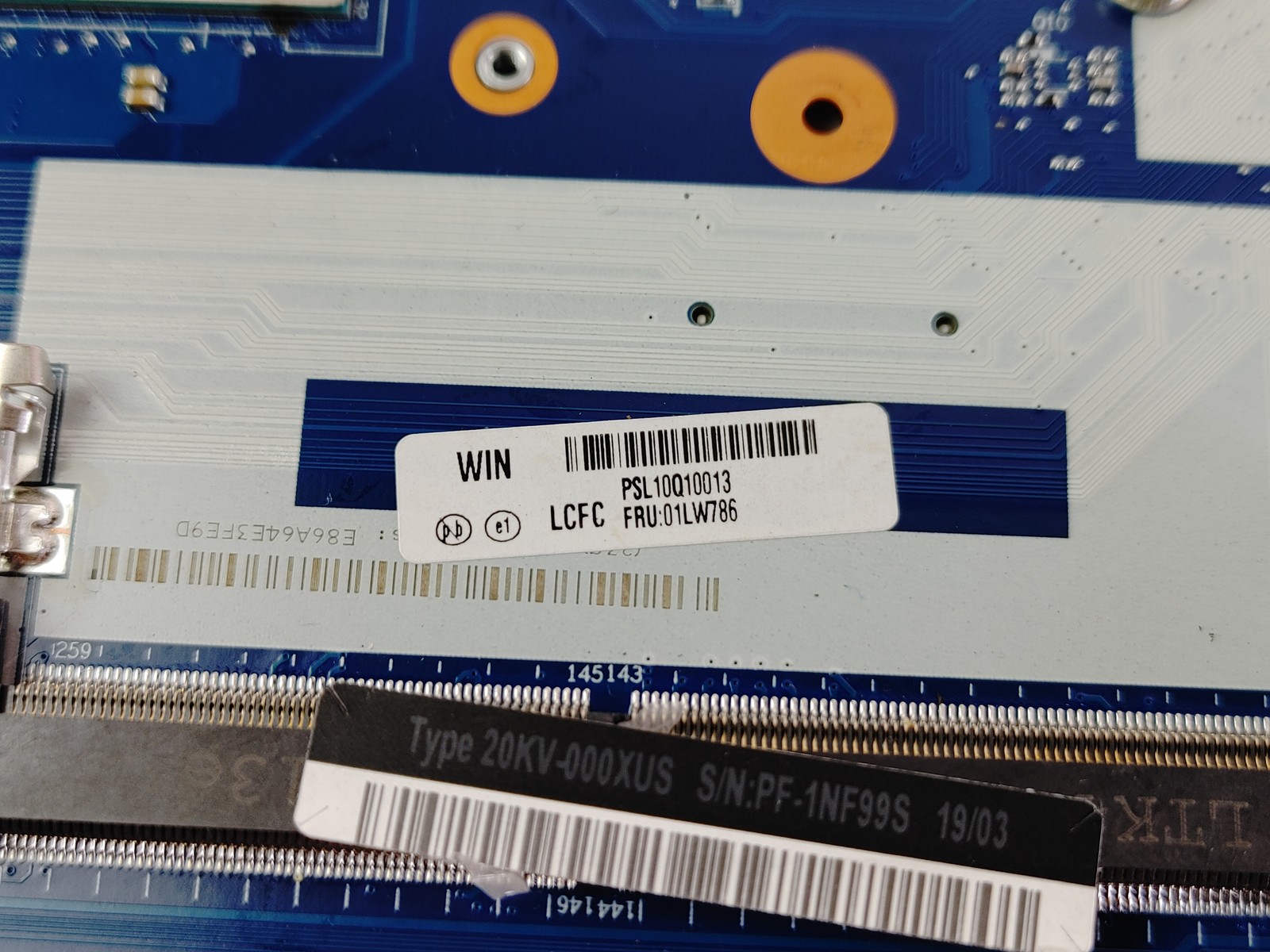 Lenovo ThinkPad E585 Ryzen 3 2200U 2.5 GHz DDR4 Motherboard 01LW786