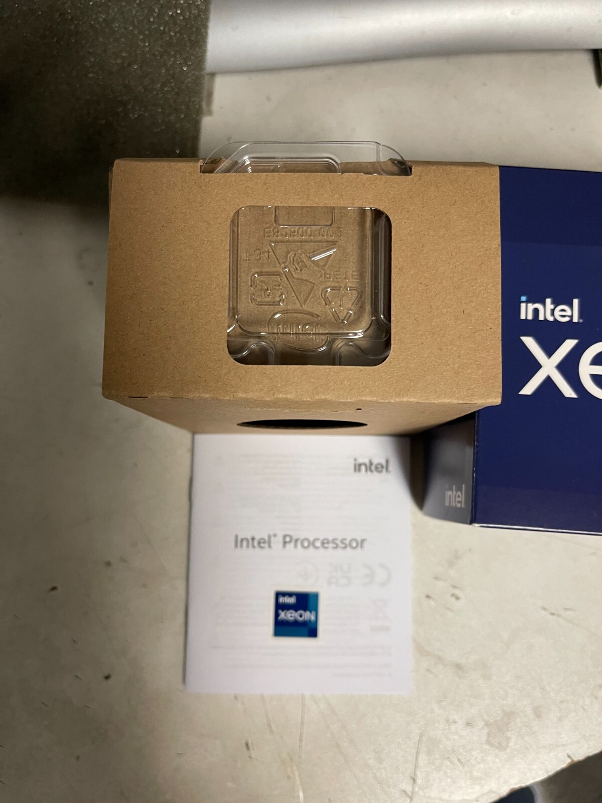 Intel Core Rocket Lake SRKN7 3.10 GHz E-2324G FCLGA1200 CPU – EMPTY BOX