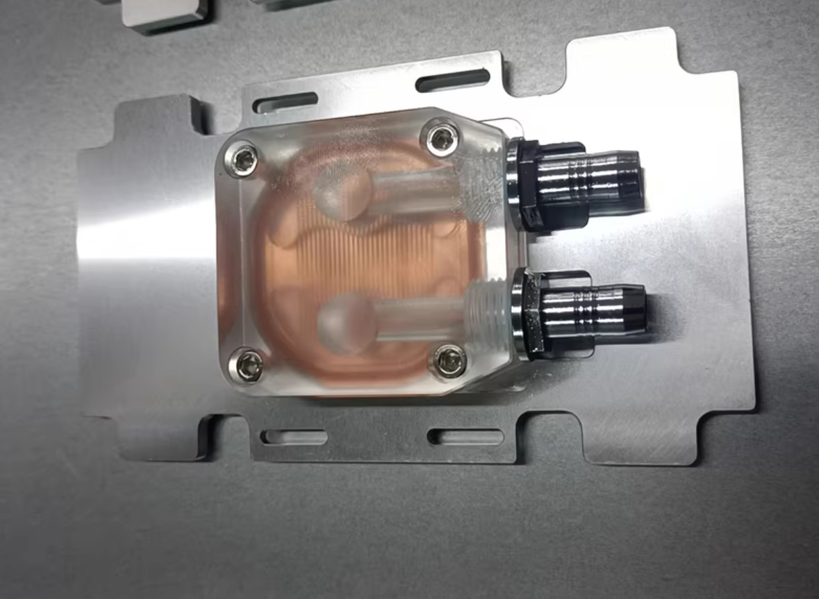 Tesla P100 V100 SXM2 copper water cooling for V100/P100 SXM2 interface card