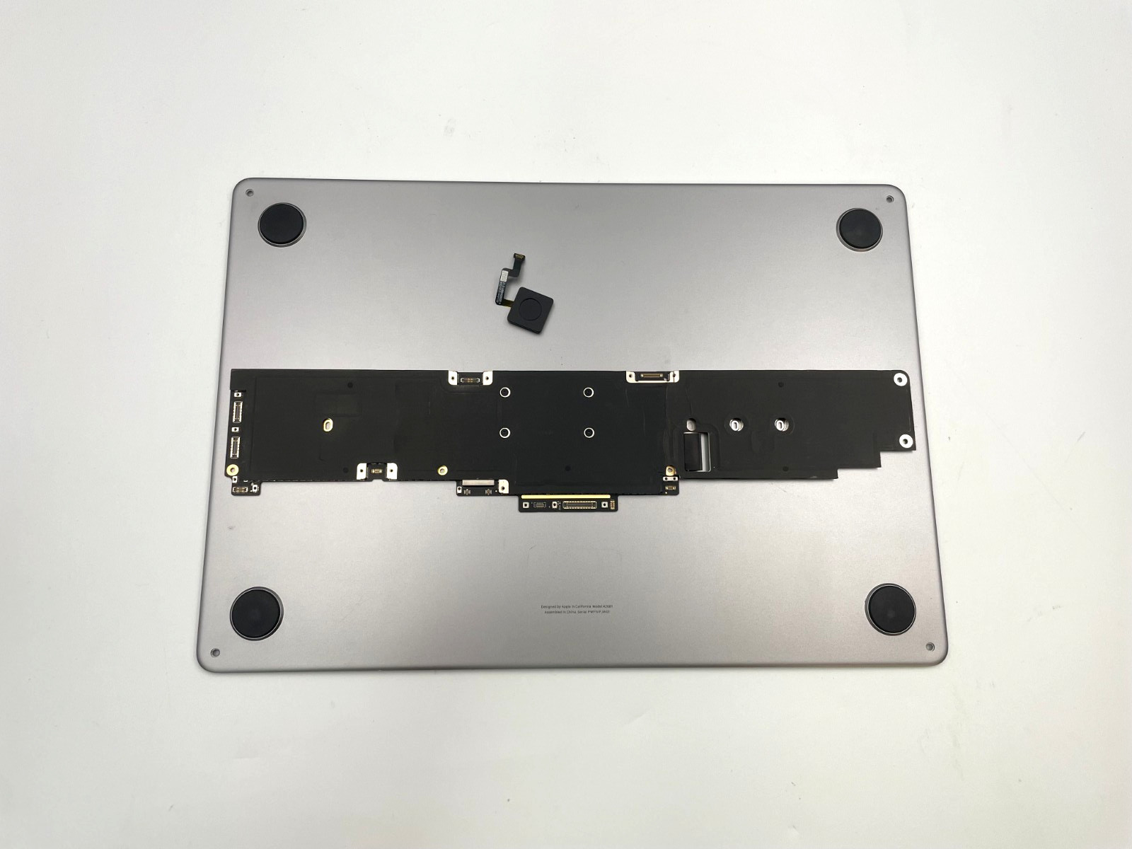 Apple MacBook Air 13″ A2681 (2022) M2 3.49GHz Logic Board – 8GB RAM, 256GB SSD