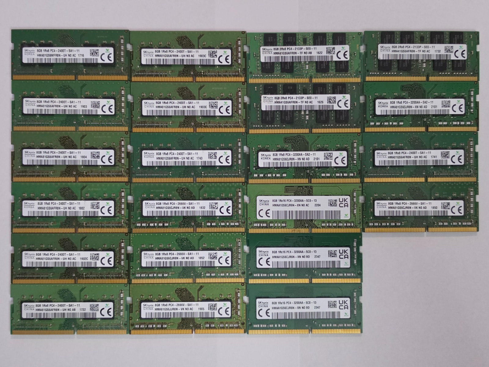 LOT OF 34x memory modules SK Hynix and Samsung DDR4 SODIMM LAPTOP 8GB MIXED